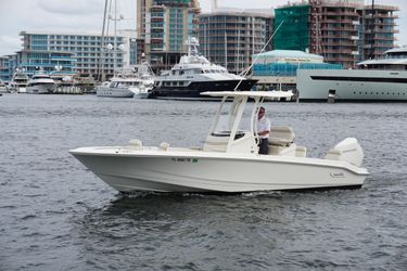 25' Boston Whaler 2023 Yacht For Sale